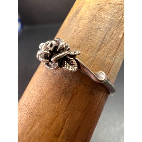 Vintage sterling silver rose ring size 7 - Picture 8 of 16
